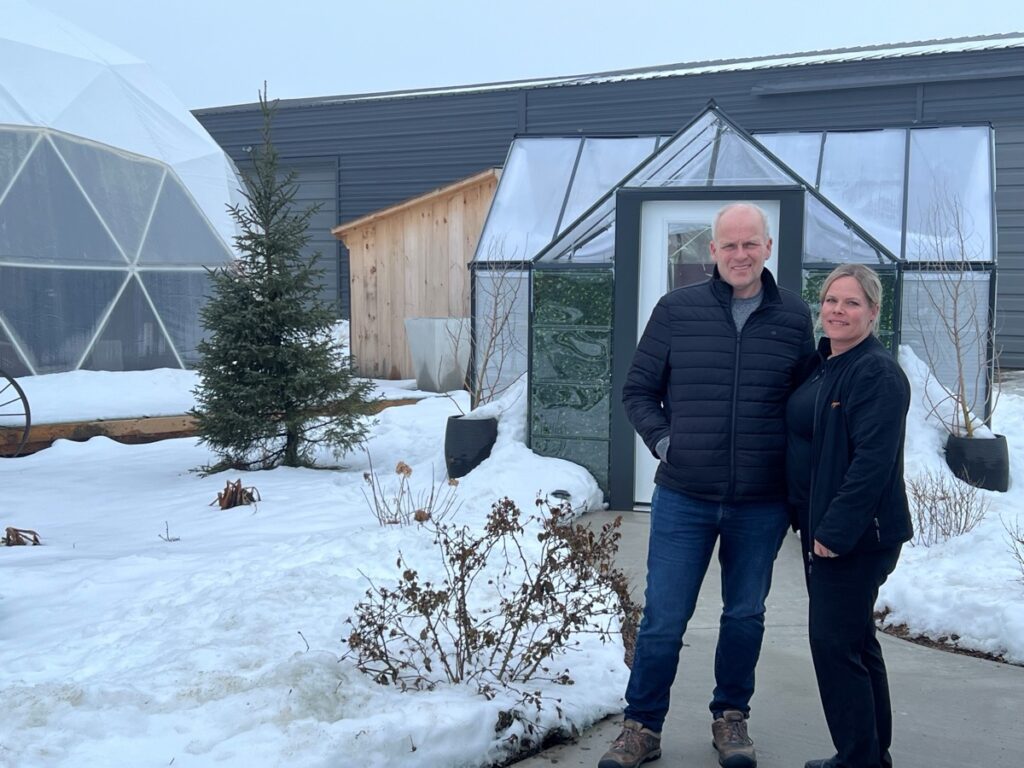 Jodi & Pete outside of Terra Nova Nordic Spa & Cafe